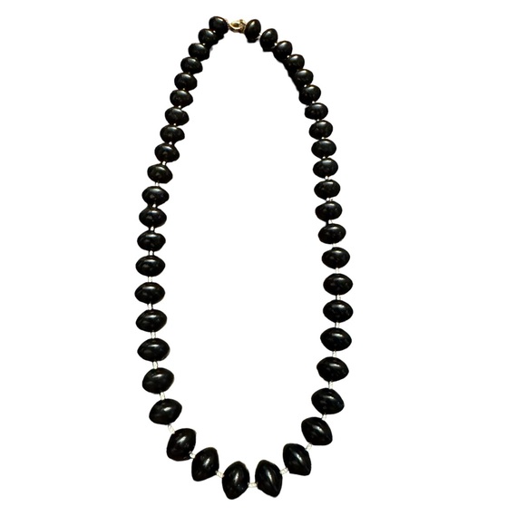 Vintage Black Bead Necklace - Picture 2 of 7